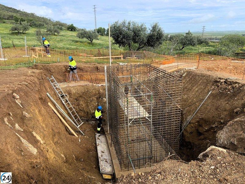 Inician las obras de la depuradora de Reina en Badajoz, que vertirá aguas a la cuenca del Guadalquivir.