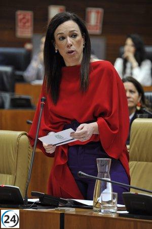La Junta solicita al Gobierno suprimir nota de corte para MIR y el PSOE califica acción con Guardiola como estrategia de motivación.