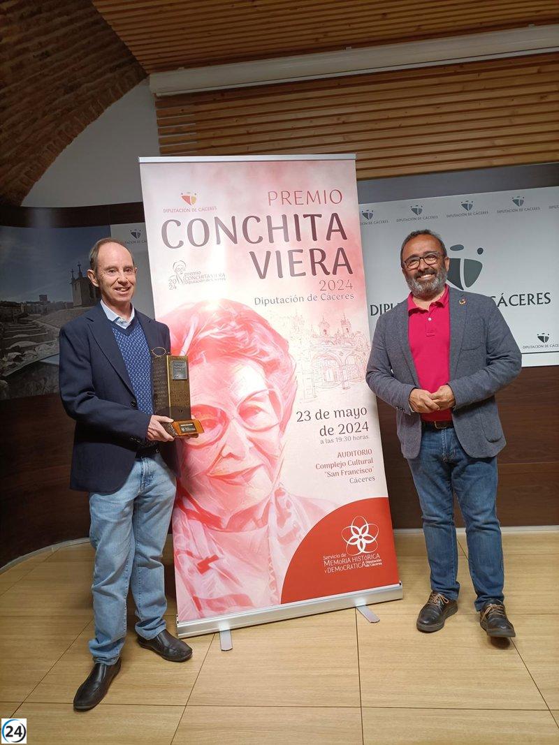 Premio Memoria Histórica para el forense Francisco Echevarría de la Diputación de Cáceres