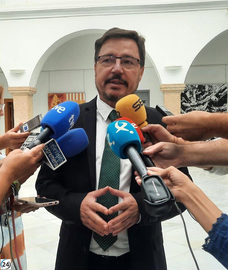 Aumento del 24,1% en financiación para políticas económicas en los PGEx 2025, alcanzando los 2.111 millones de euros.