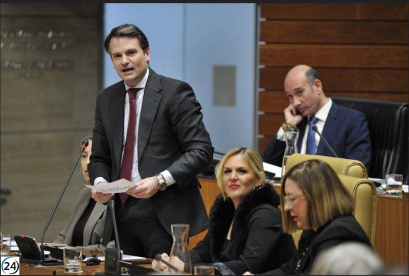 La Junta rechaza tanto la Ley de Memoria Histórica del PSOE como la propuesta de Vox.