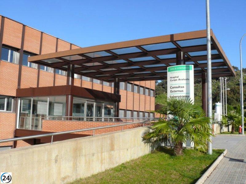 Un trabajador resulta herido por la explosión de un detonador en la fábrica de armas de El Gordo, Cáceres.