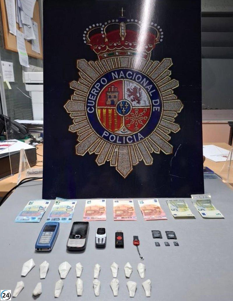 Capturan a hombre en Don Benito con 16 dosis de cocaína en su poder.