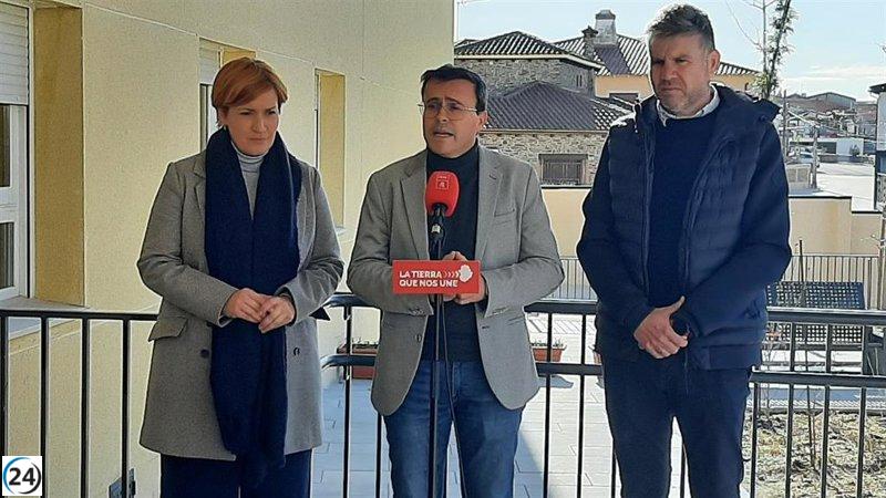 Gallardo califica el decreto de medidas urgentes de la Junta como