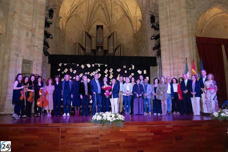 Cristina Cerrada Ortega, de Madrid, se alza con el Premio de Novela Corta de la Diputación de Cáceres por su novela