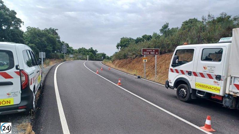 La Diputación de Cáceres avanza en la señalización de sitios relevantes en sus carreteras.