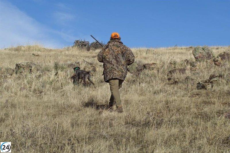 Desde este viernes, los cazadores en Extremadura podrán gestionar su licencia de manera online.