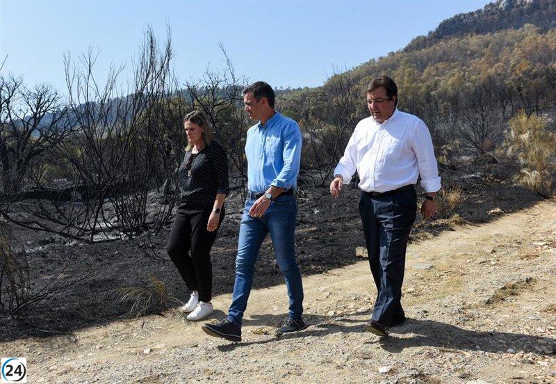 Pedro Sánchez viaja este martes a Jarilla para evaluar los daños del incendio.