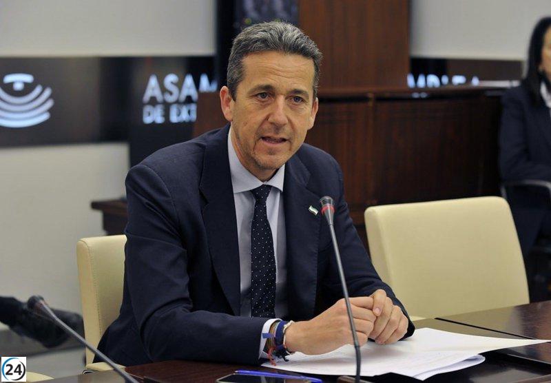 Víctor Píriz deja su cargo en la Junta y se une a una firma privada en Madrid.