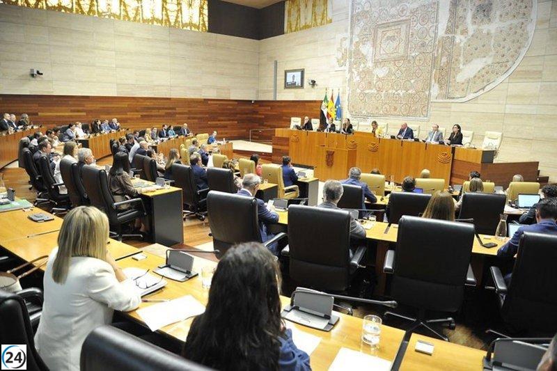 Ley de Concordia de PP y Vox despoja de memoria histórica a Extremadura, rechazado por PSOE y Unidas.