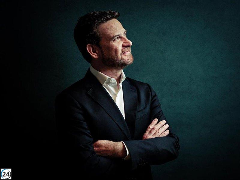 Álvaro Albiach liderará a David Barona y la Orquesta de Extremadura en conciertos en Badajoz y Plasencia.