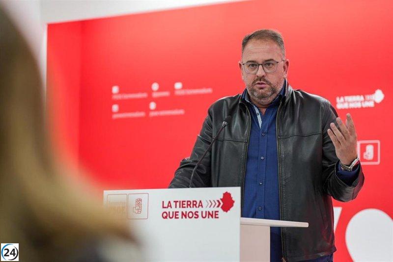 El PSOE extremeño denuncia a Feijóo y Abascal por intentar imponer desde Madrid el destino de la región.
