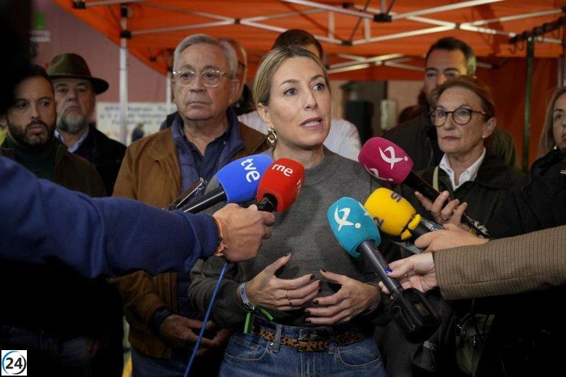 Guardiola asegura que no hay brotes de peste porcina en la región y anima a apoyar el consumo de productos extremeños.