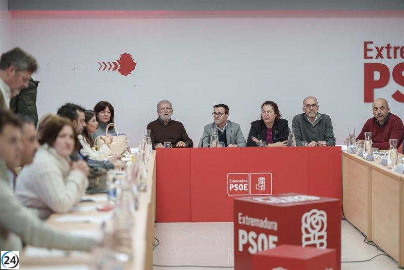Miguel Ángel Gallardo renuncia a su cargo como líder del PSOE en Extremadura.