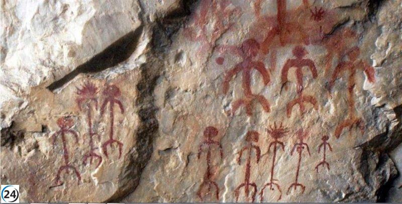 Diez sitios de arte rupestre en Extremadura ahora cuentan con señales informativas para mejorar la experiencia del visitante.