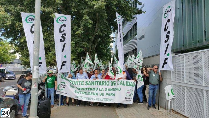 CSIF exige la rescisión del contrato con Ambuvital por falta de negociación de salarios desde 2017.