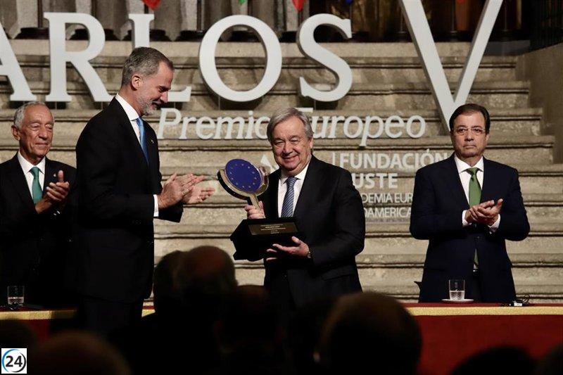 Guterres alerta sobre debilidad de la paz y llama a reemplazar armas por diplomacia.