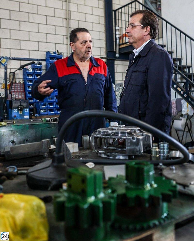 Vara anuncia ayuda de 10.000 euros para autónomos en gastos iniciales.