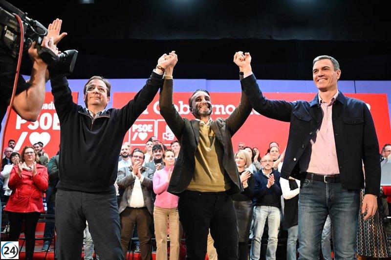 Pedro Sánchez retoma campaña en Badajoz luego de suspensión por incendio.