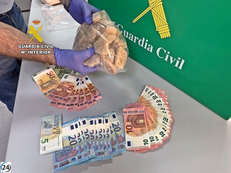 Hallan un kilo de MDMA en coche detenido en Trujillanos por infracción de tráfico.