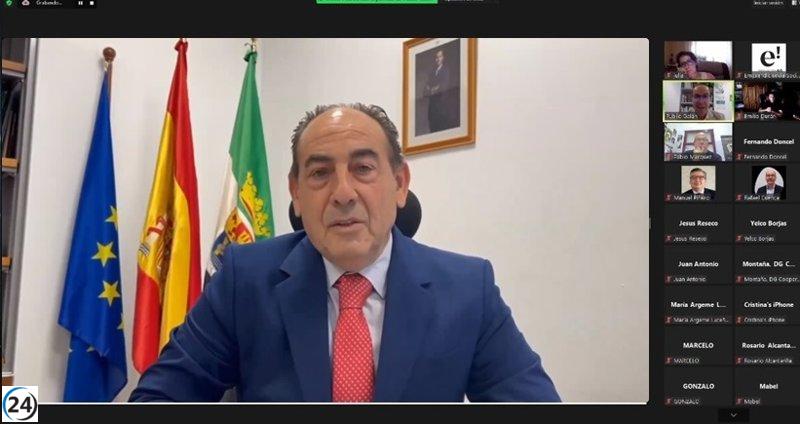 La Junta impulsa la capacitación de 66 individuos para implementar comunidades energéticas a través de cooperativas.