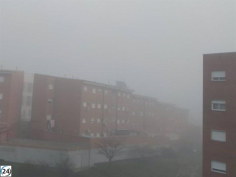 El Centro 112 Extremadura extiende la advertencia amarilla por niebla a La Siberia, en Badajoz.