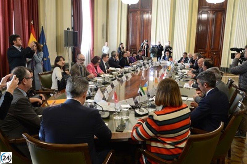 Extremadura solicita al ministerio una evaluación de los seguros agrarios y expresa inquietud ante la situación de la sanidad animal.