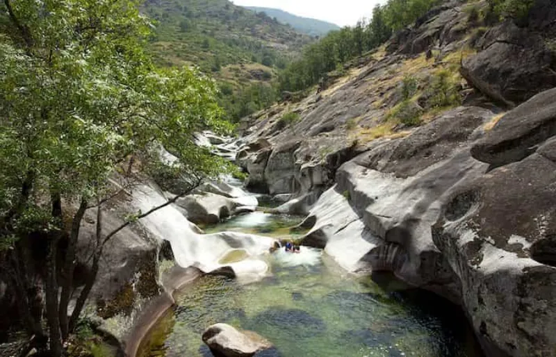 La belleza de la Reserva Natural Garganta de los Infiernos