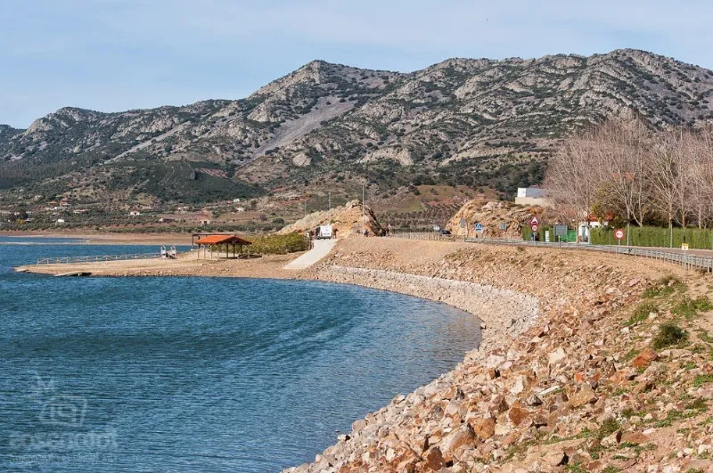 La belleza de las playas de Alange